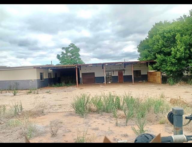 M² BUSINESS CENTRE FOR SALE IN MAGNA VIA INDUSTRIAL